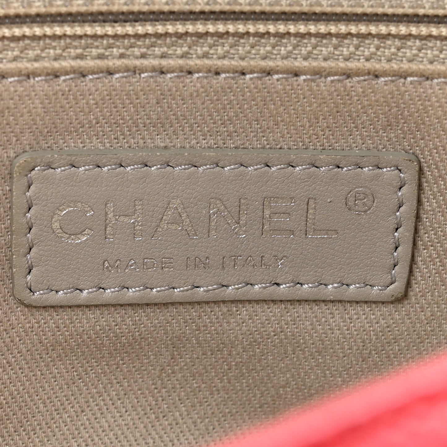 Caviar Quilted Medium Easy Flap Coral