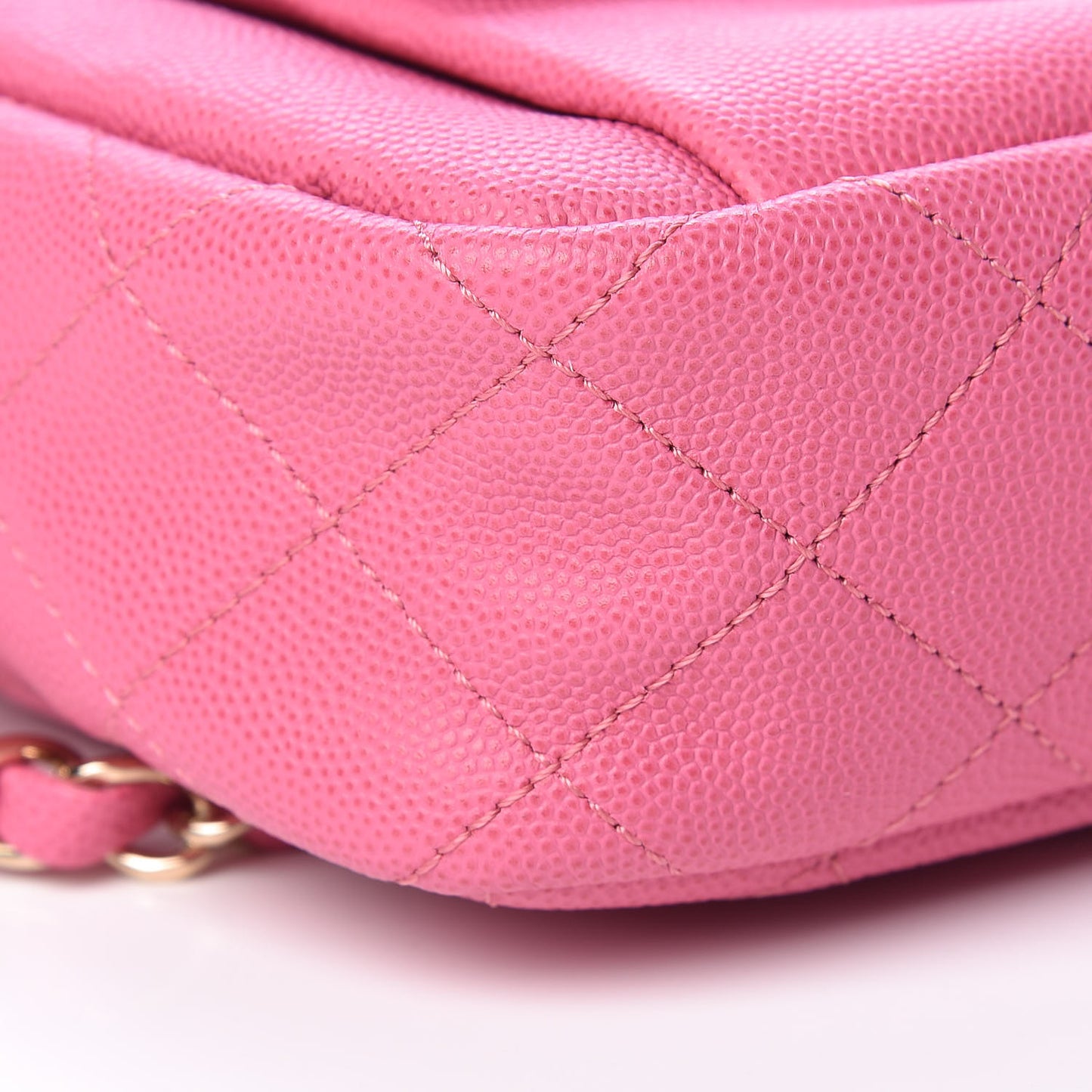 Caviar Quilted CC Day Camera Case Pink