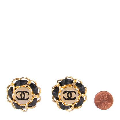Chanel Lambskin Chain CC Clip On Earrings Gold 2 of 4