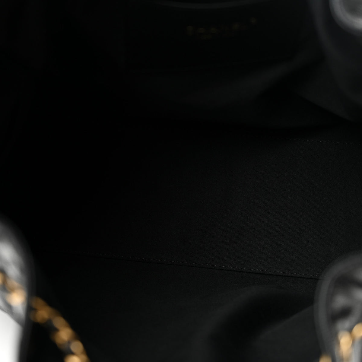 Caviar Quilted Medium Chanel 25 Handbag Black