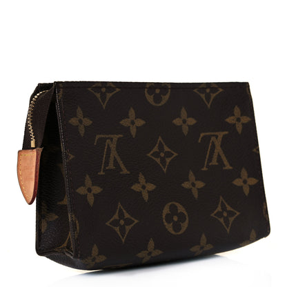 Louis Vuitton Monogram Toiletry Pouch 15 3 of 8
