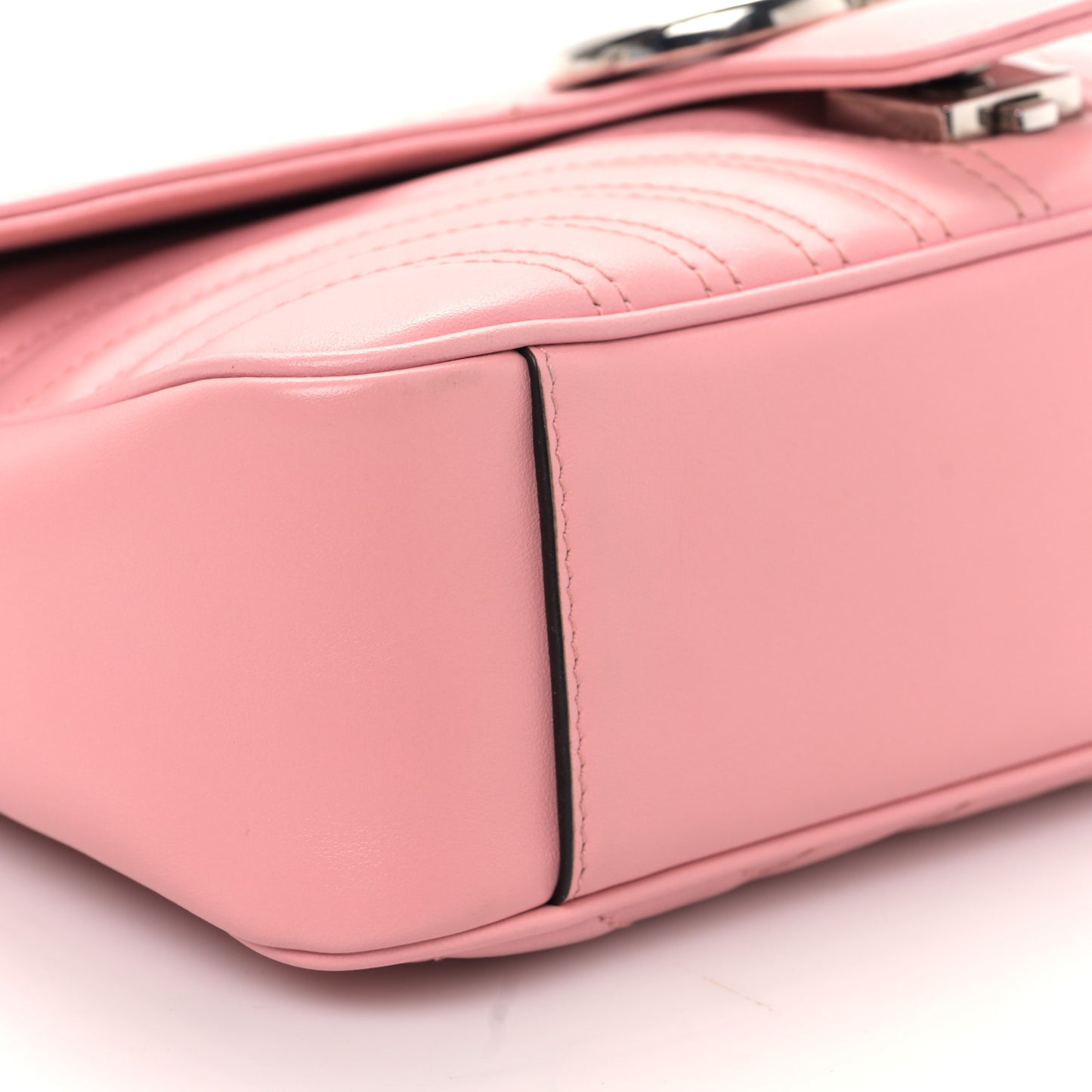 Calfskin Matelasse Small GG Marmont Shoulder Bag Wild Rose