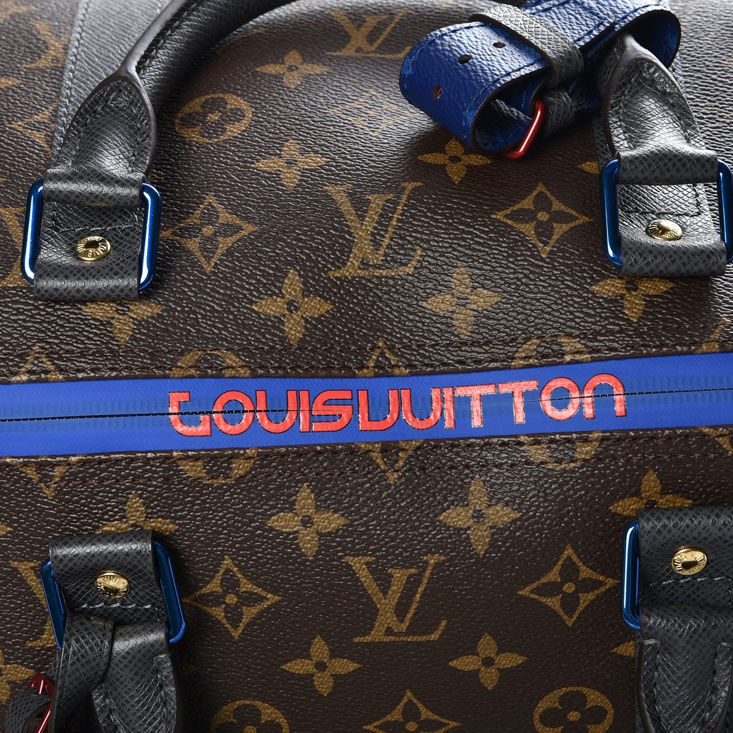 Monogram Taiga Outdoor Keepall Bandouliere 55