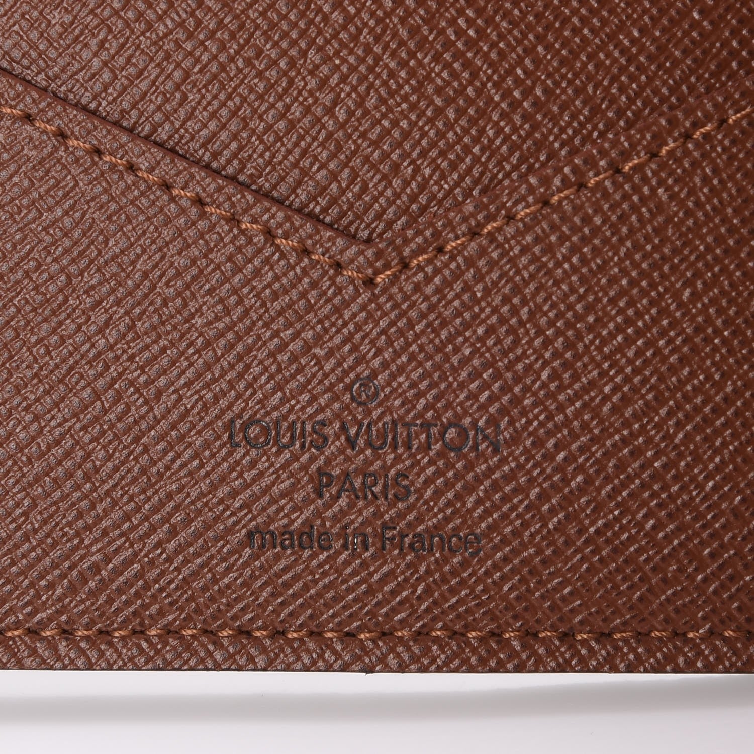 Louis Vuitton Monogram Passport Cover 6 of 7