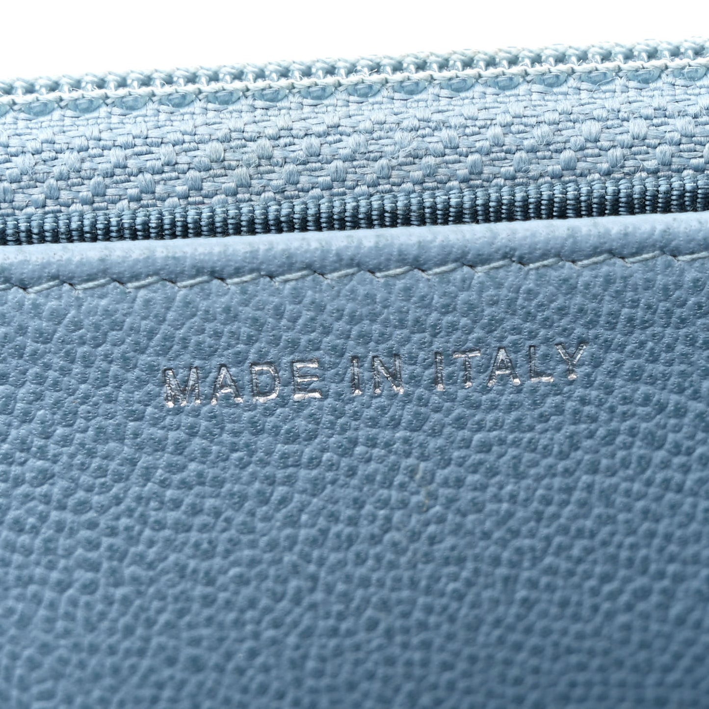 Grained Calfskin Quilted CC Box Wallet On Chain WOC Blue