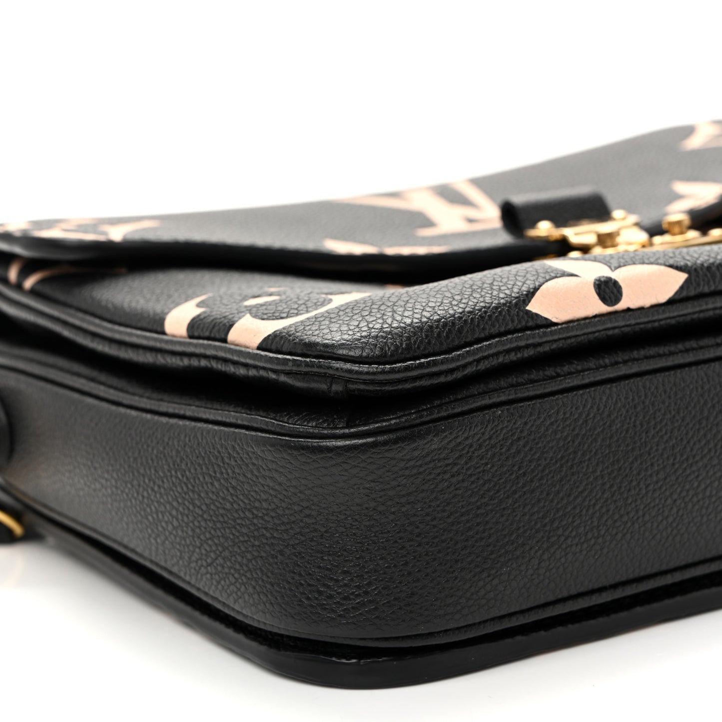 Empreinte Monogram Giant Pochette Metis Black Beige