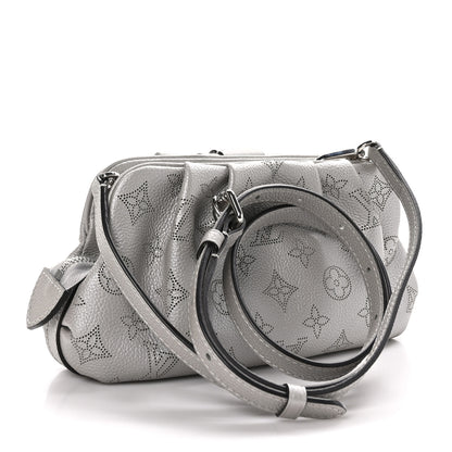 Louis Vuitton LOUIS VUITTON Mahina Scala Mini Pouch Gris Souris 3 of 9