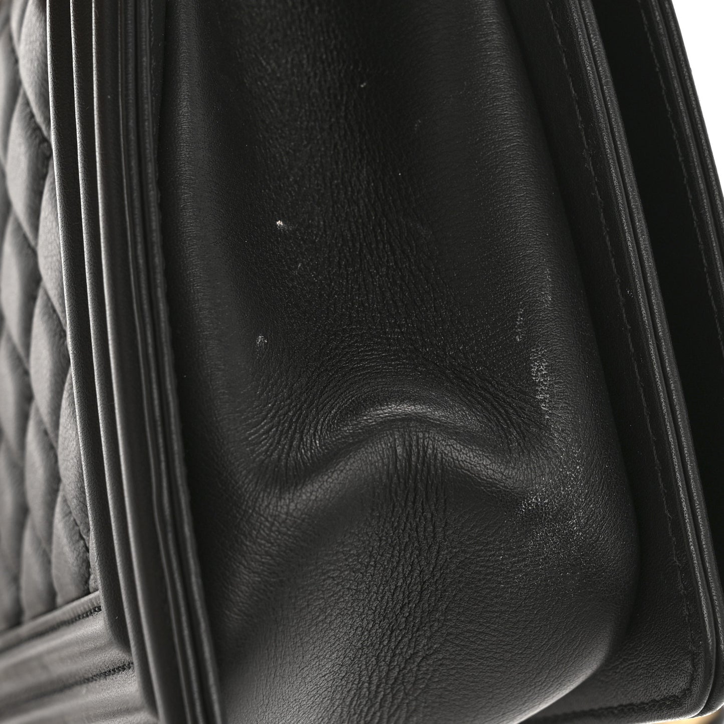 Calfskin Quilted Medium Boy Flap Black