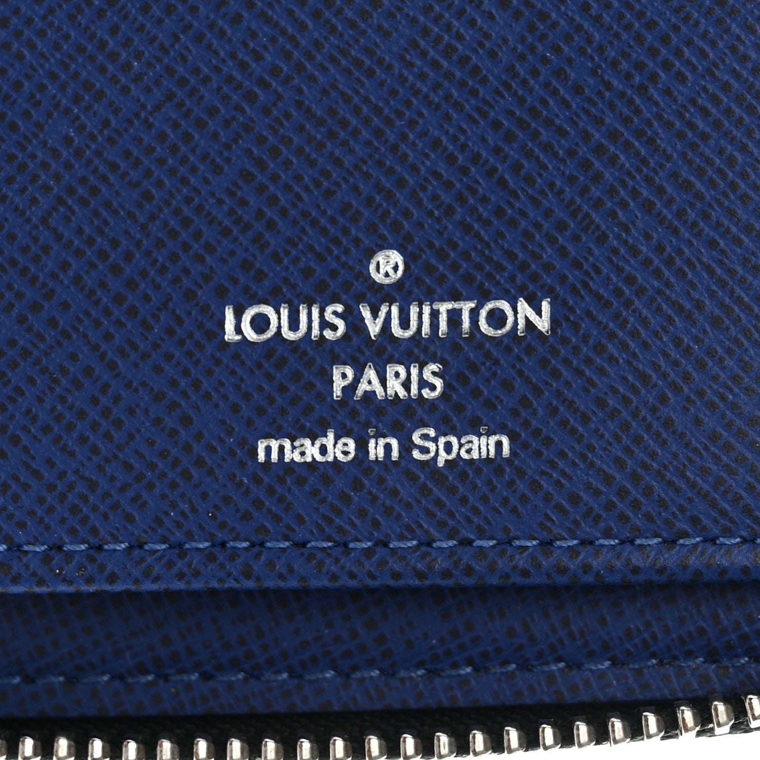 Louis Vuitton Taigarama Vertical Zippy Wallet Cobalt 6 of 10