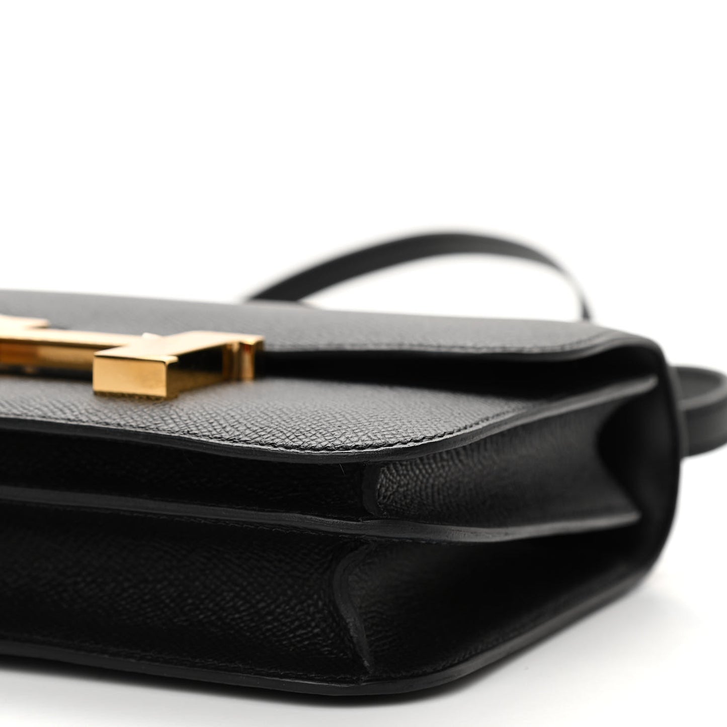 Epsom Constance 18 Black