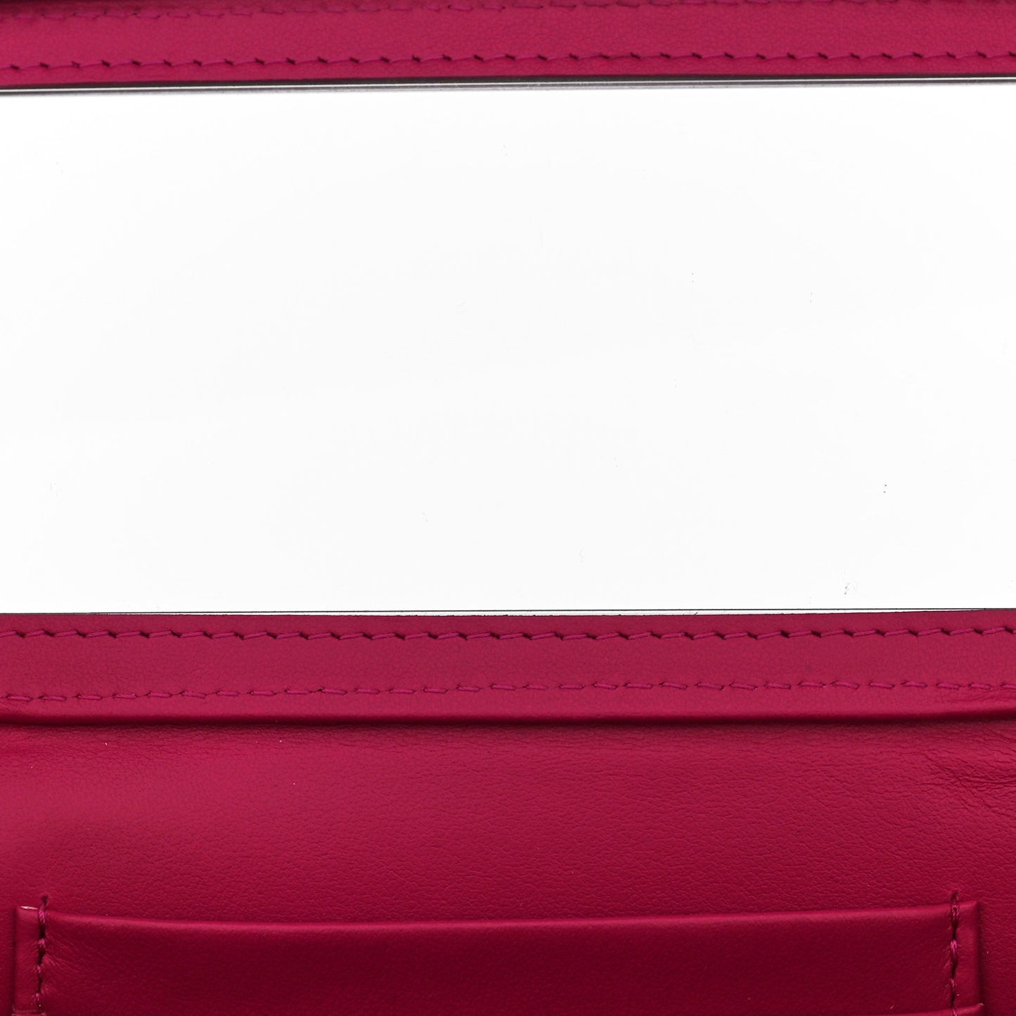 Lambskin Resin Quilted Vanity Case With Chain Fuchsia