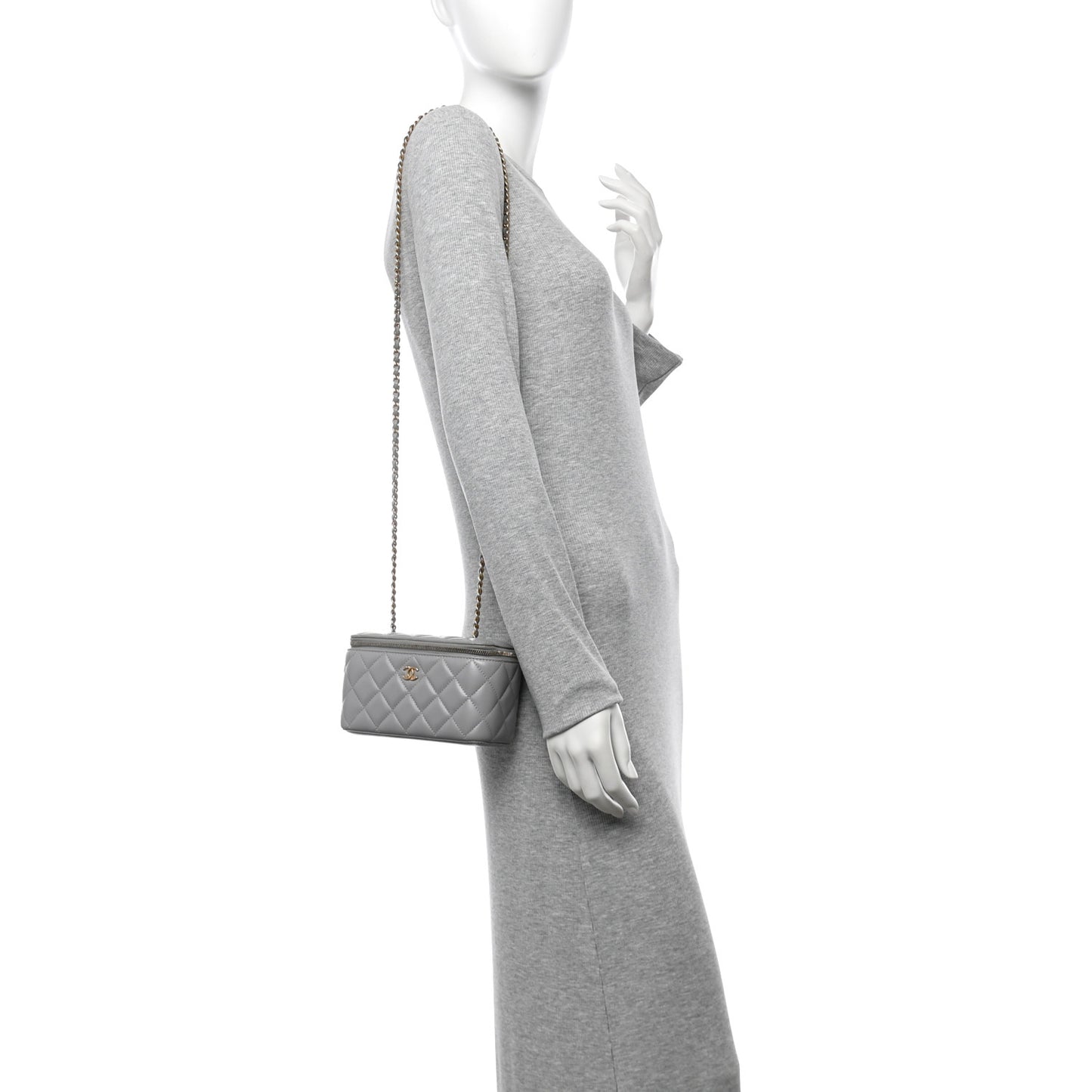Lambskin Quilted Small Pearl Crush Vanity Case With Chain Grey
