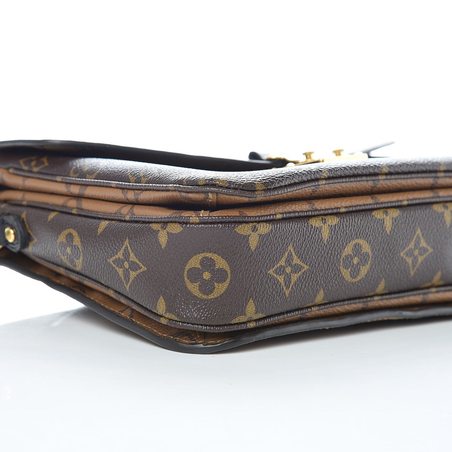 Reverse Monogram Pochette Metis