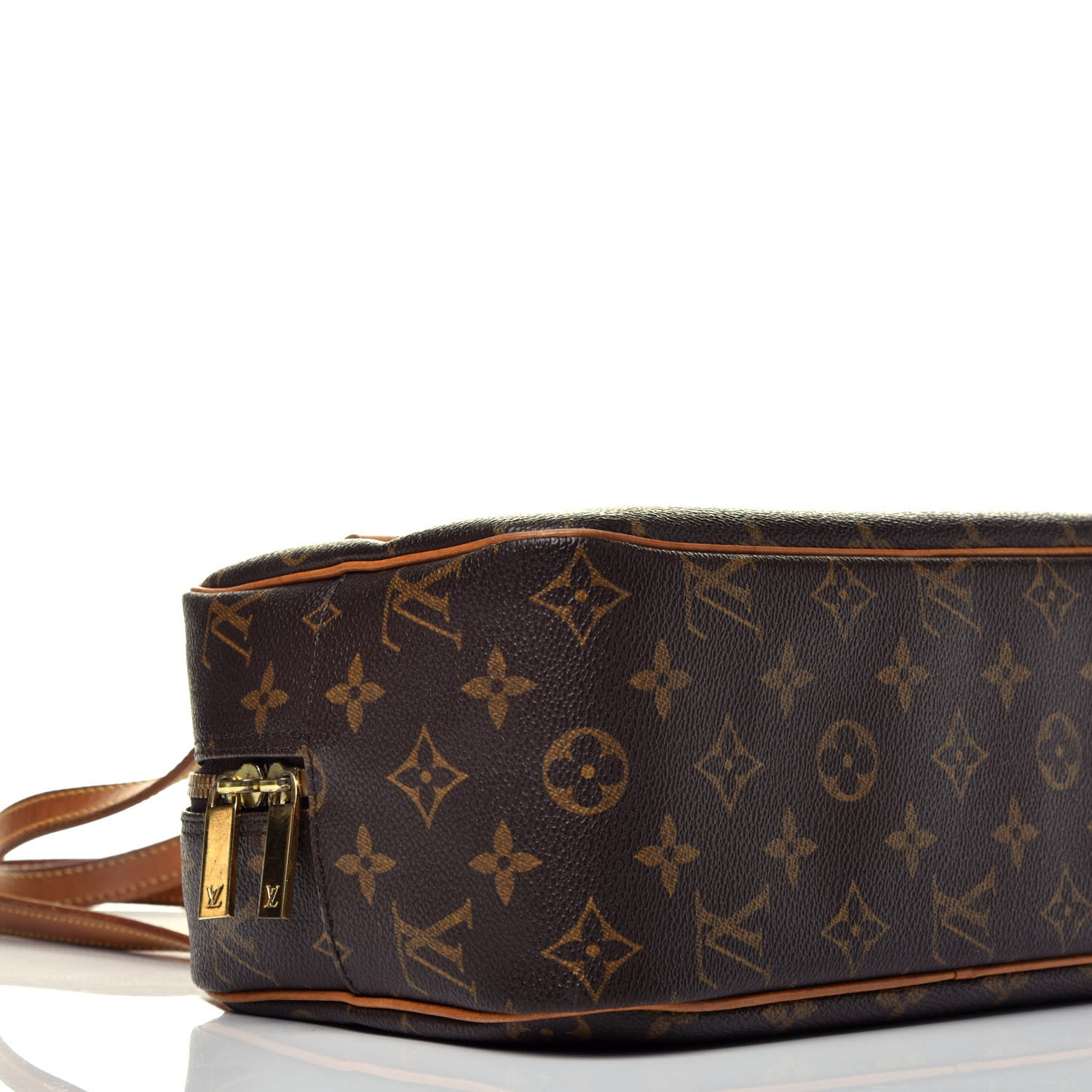 Louis Vuitton Monogram Cite MM 8 of 9