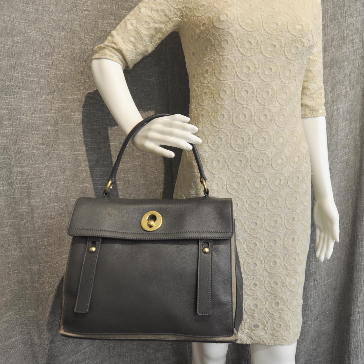 Leather Medium Muse Two Grey
