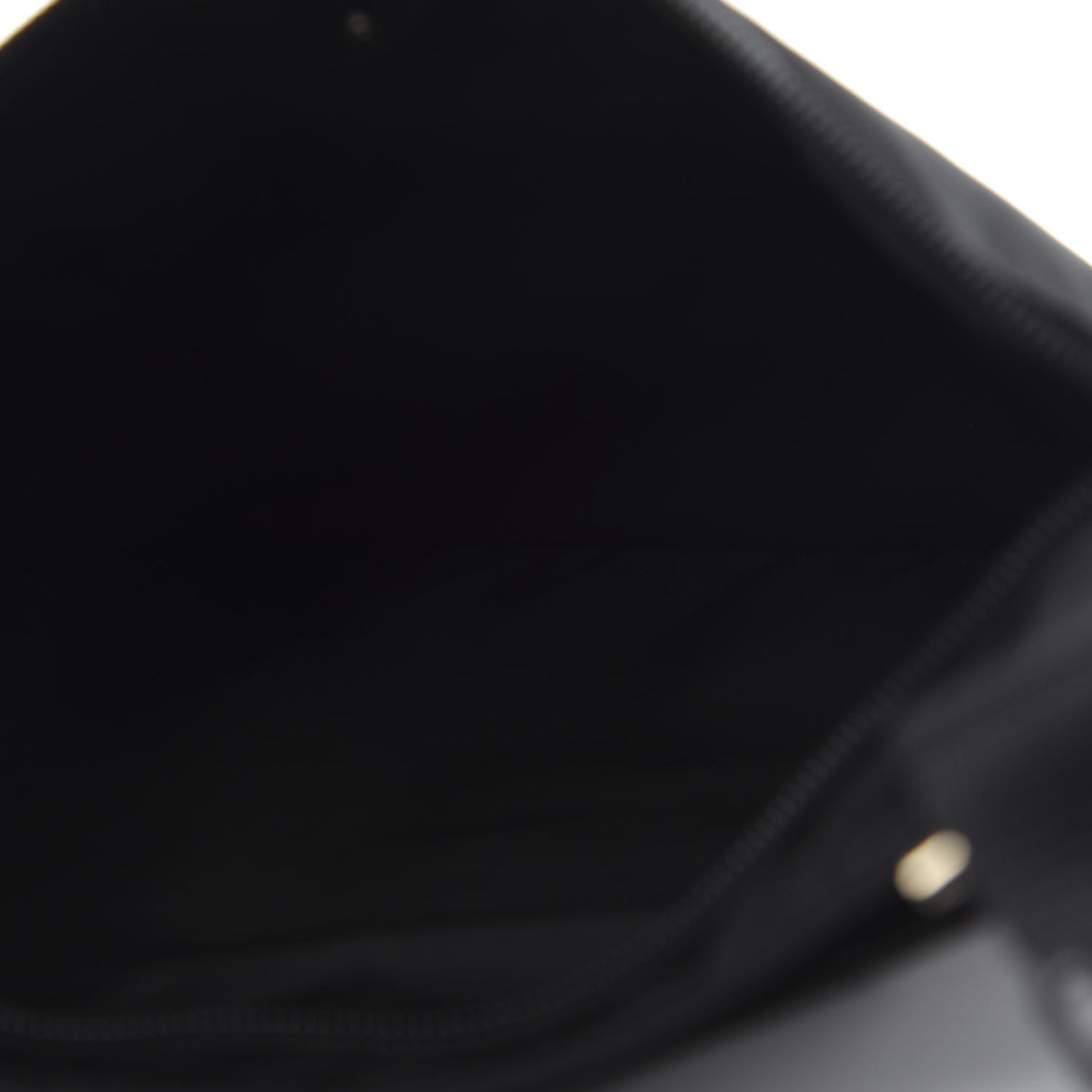 Nylon Flat Messenger Bag Black