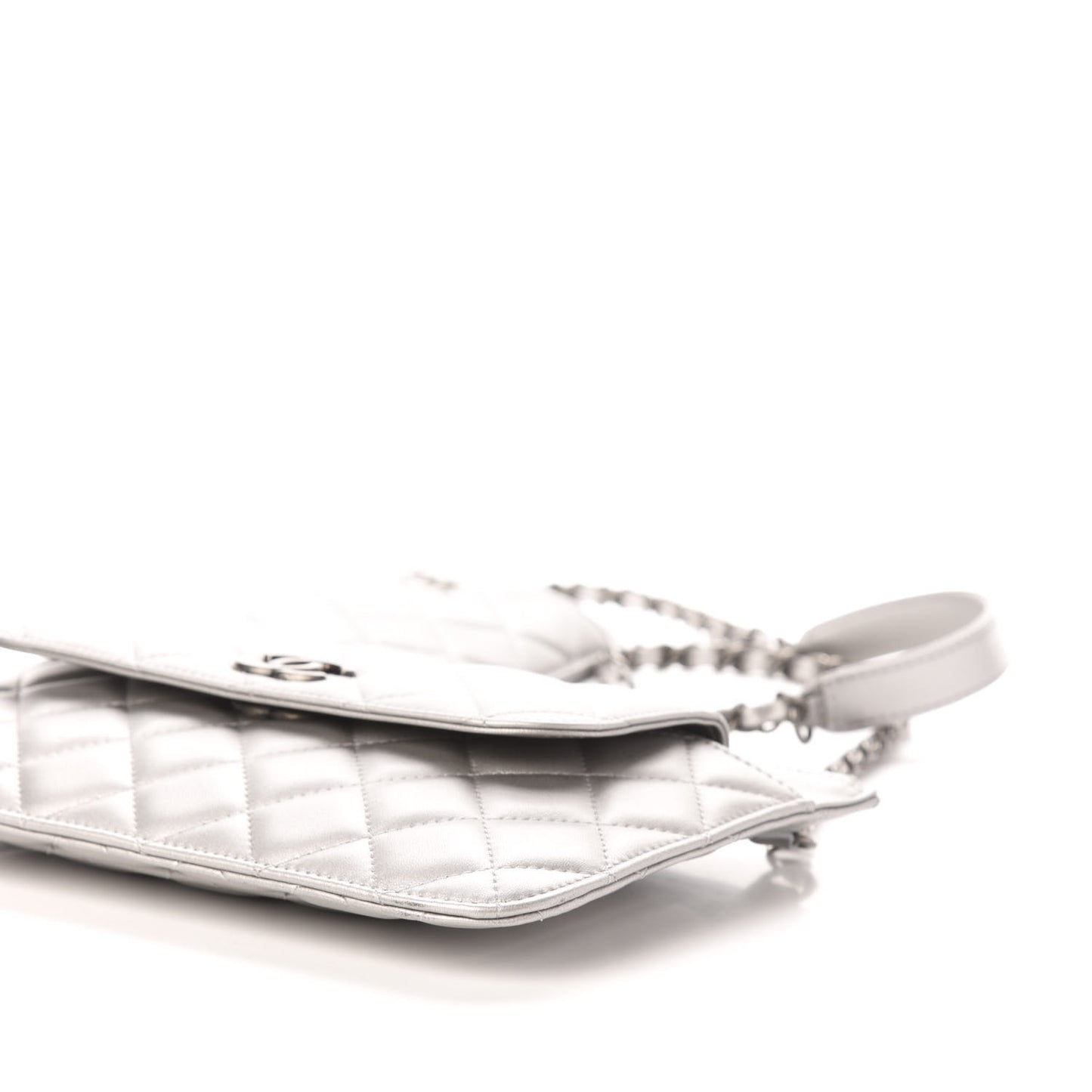 Metallic Lambskin Quilted Clutch With Chain Silver