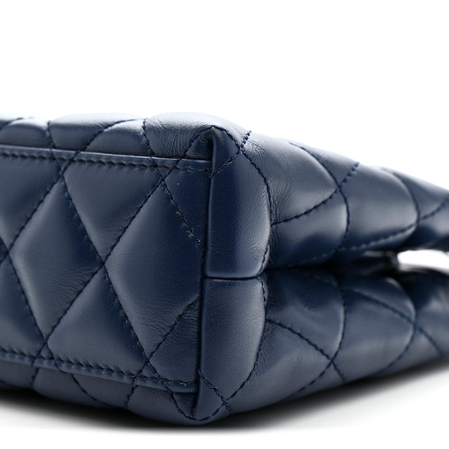 Flap Straight-Lined Mini Chanel バッグ キルティング ネイビー CHANEL Bag 2018 Bag Shoulder Leather Blue バッグ