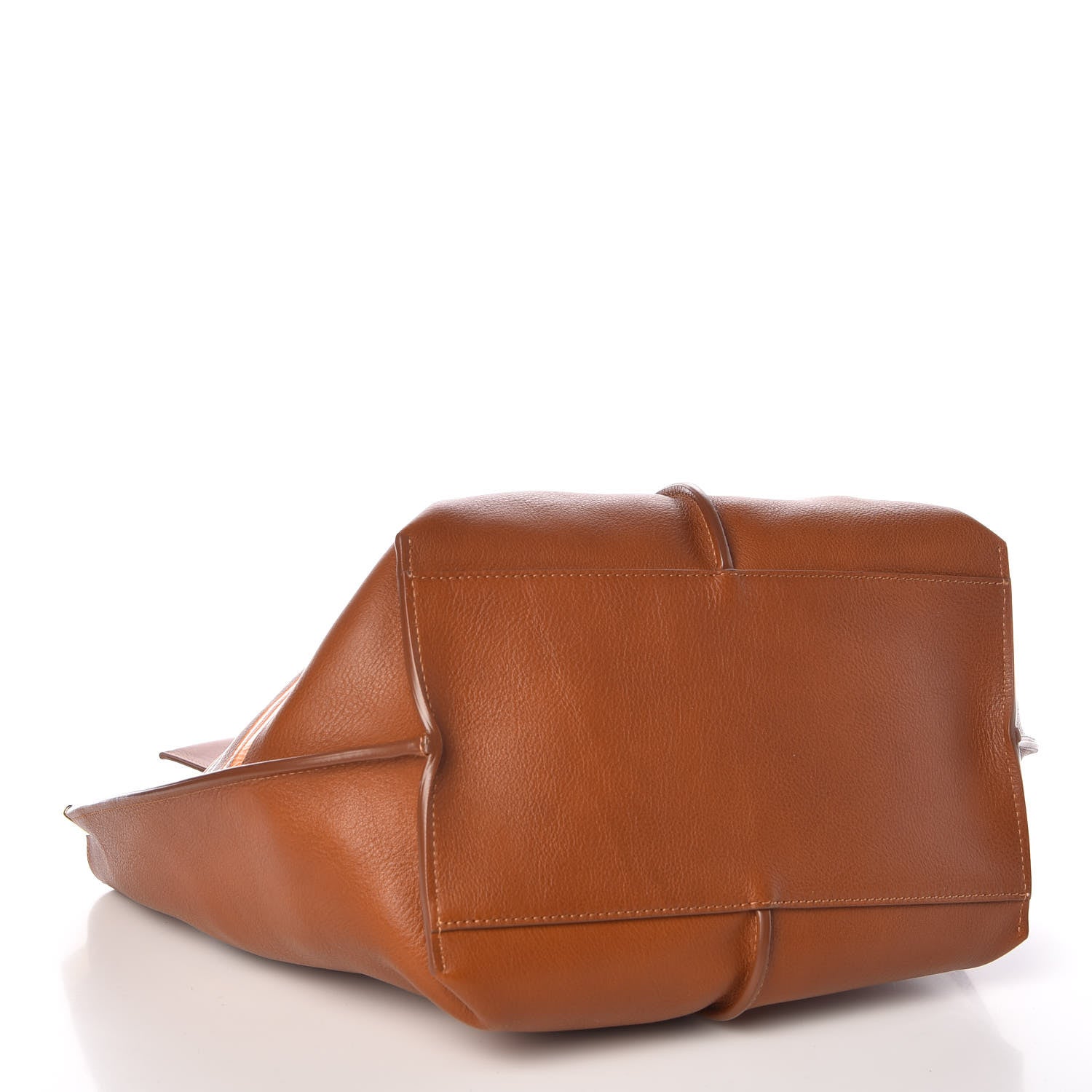 Chloe Smooth Calfskin Medium Vick Tote Caramel 5 of 11