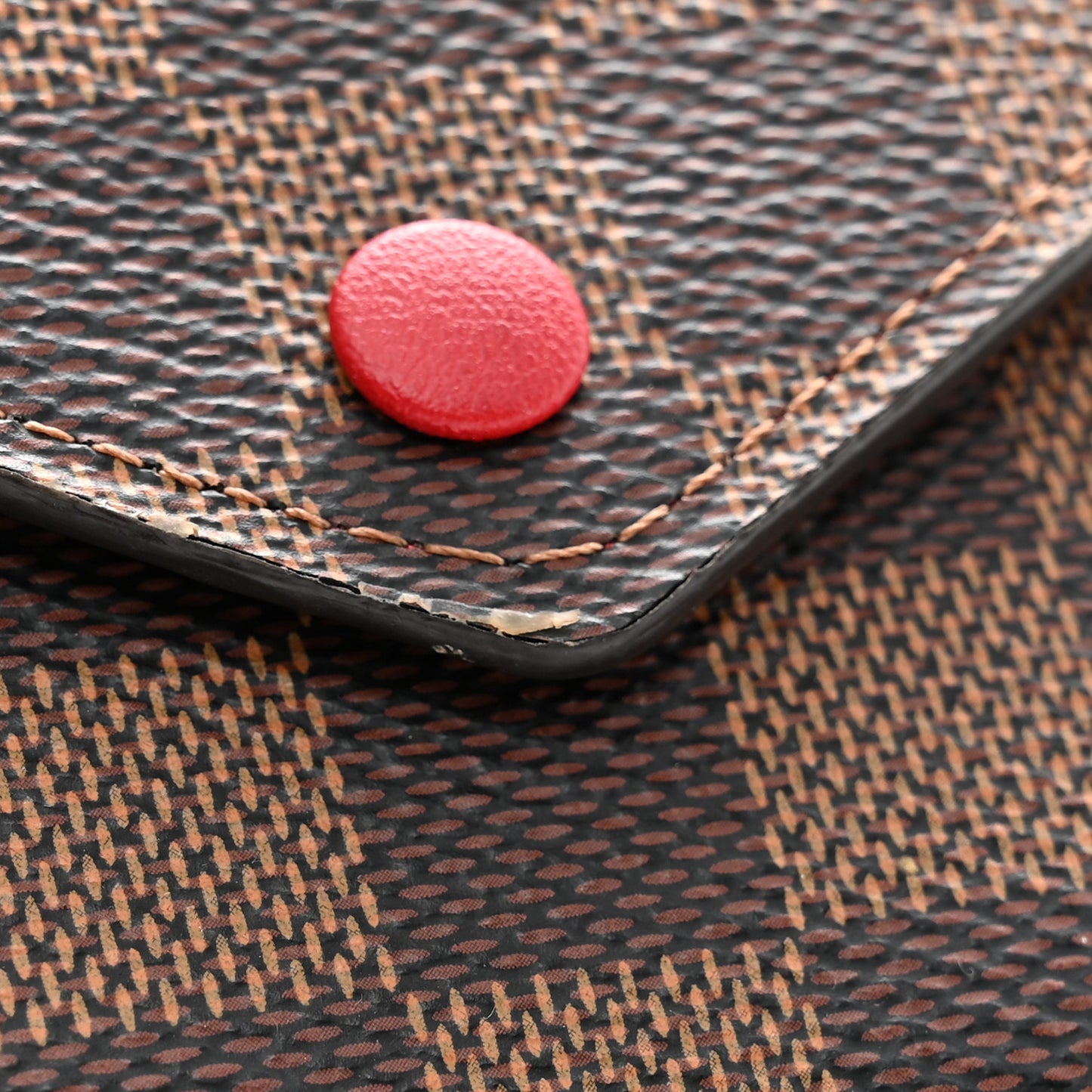 Damier Ebene Victorine Wallet Red