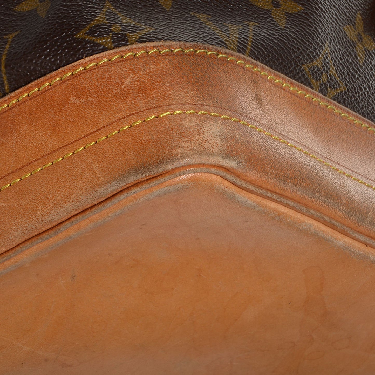 Monogram Noe