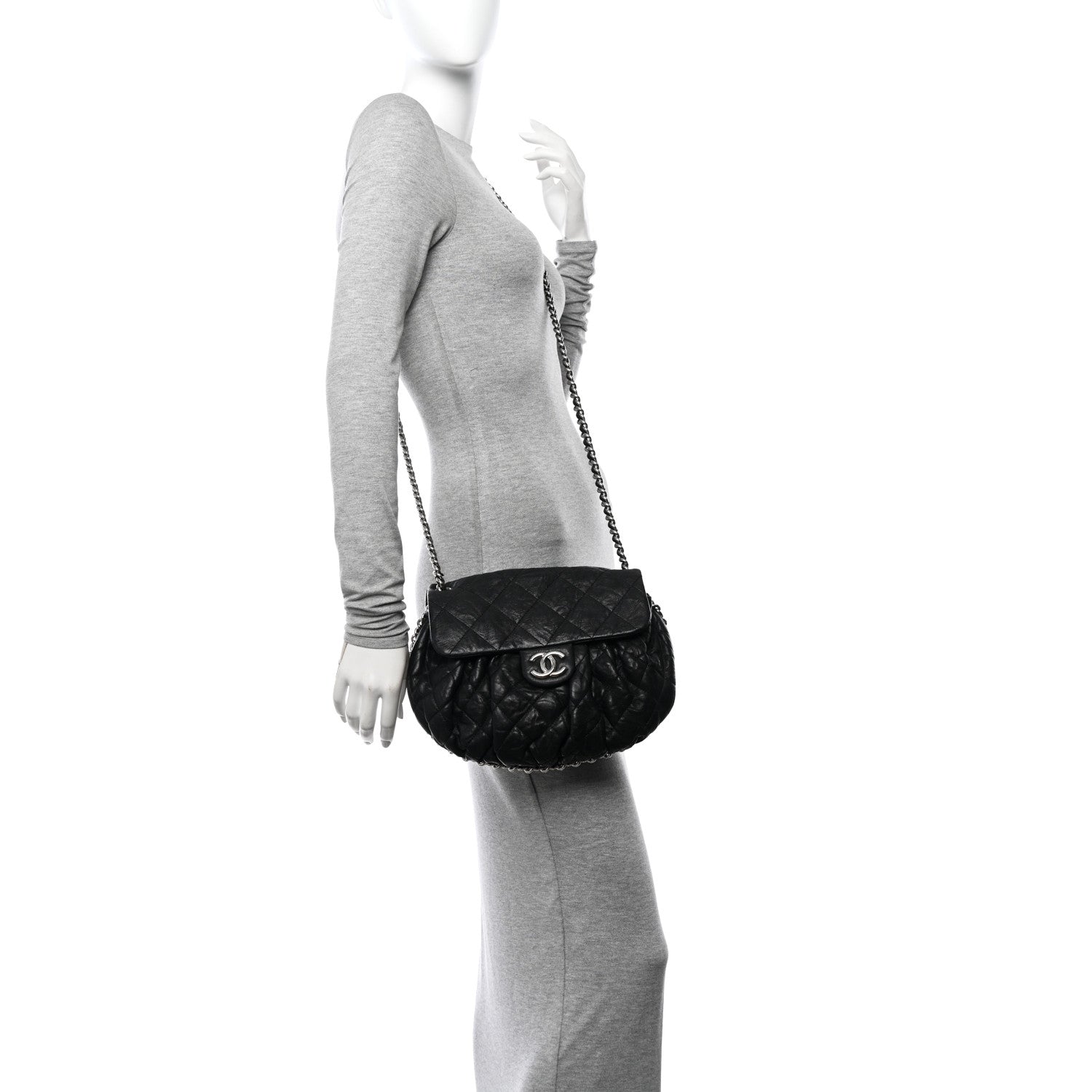 Chanel Washed Lambskin Quilted Medium Chain Around Messenger Black 2 of 10