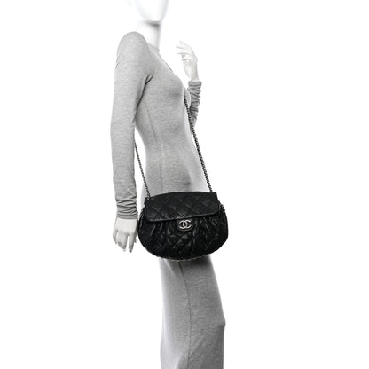 Chanel Washed Lambskin Quilted Medium Chain Around Messenger Black 2 of 10