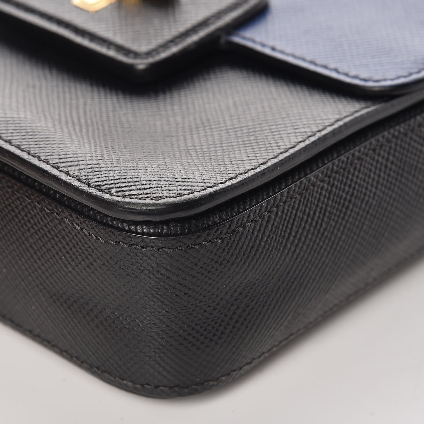 Saffiano Bi-Color Crossbody Bag Inchiostro Black