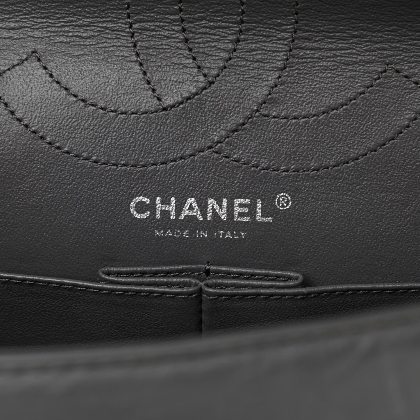 Aged Calfskin Quilted 2.55 Reissue 226 Flap Grey