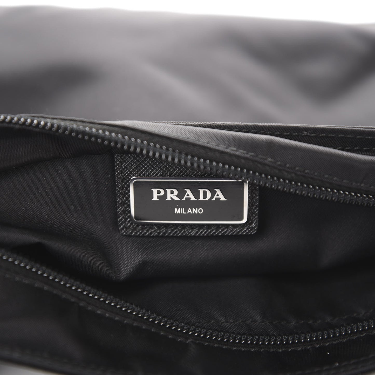 Nylon Flat Messenger Bag Black