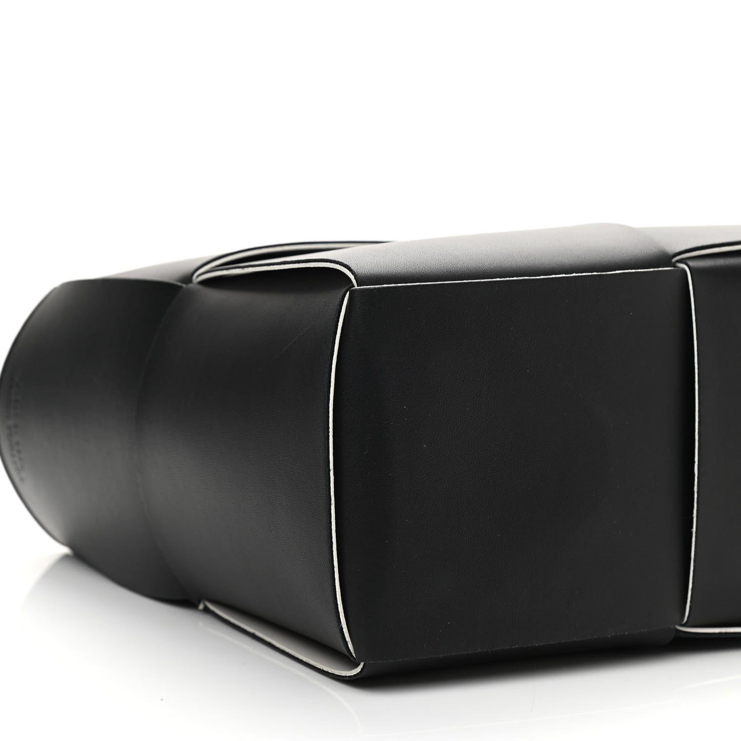 Nappa Maxi Intrecciato Medium Arco Tote Black White