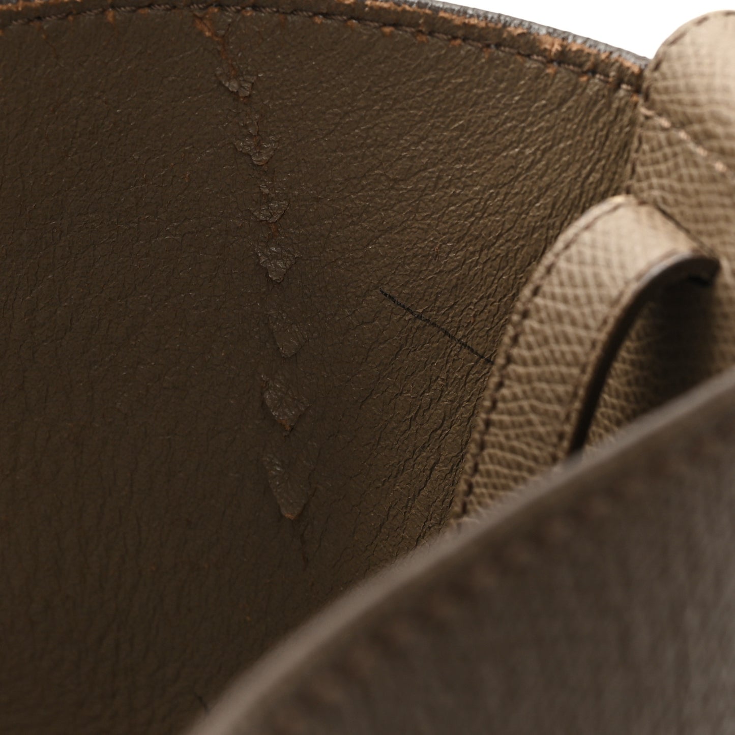 Grained Calfskin Medium Phantom Luggage Taupe