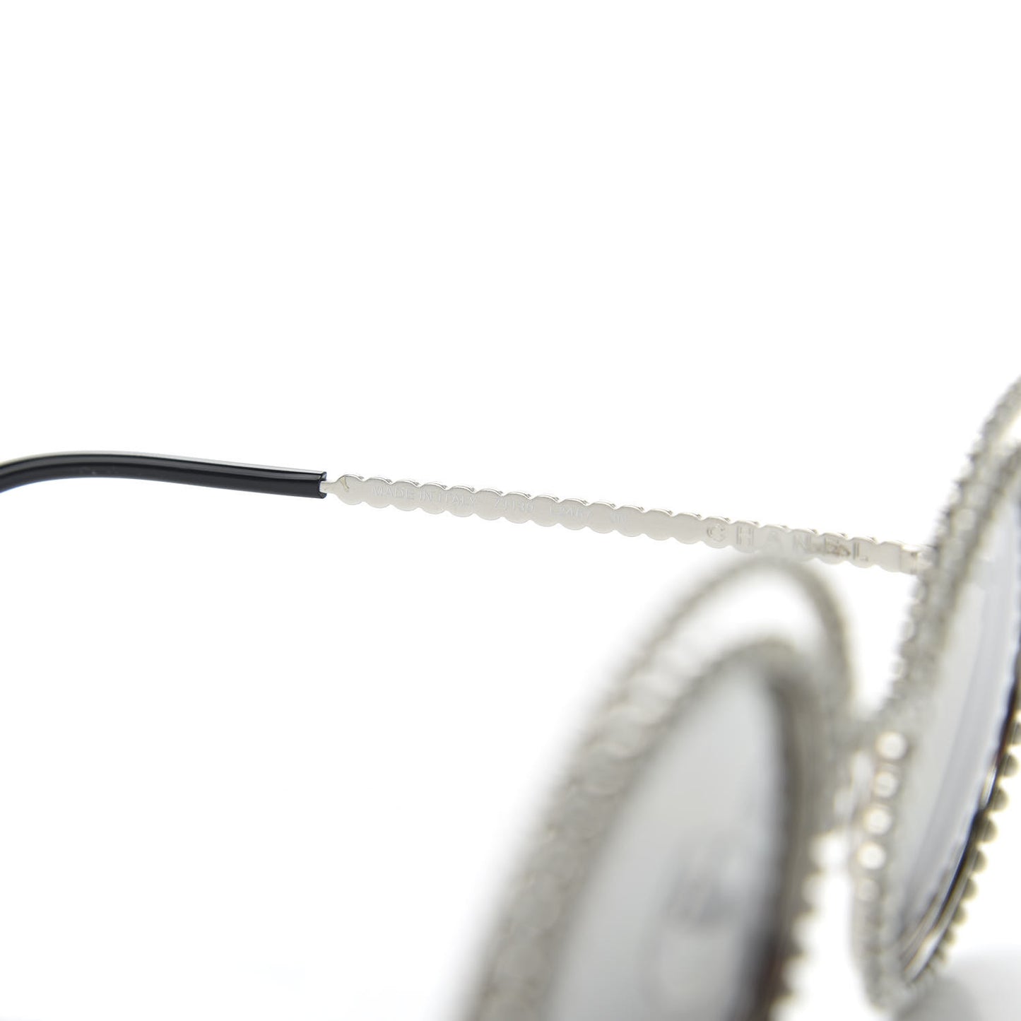 Pearl Round Sunglasses 71139 Silver