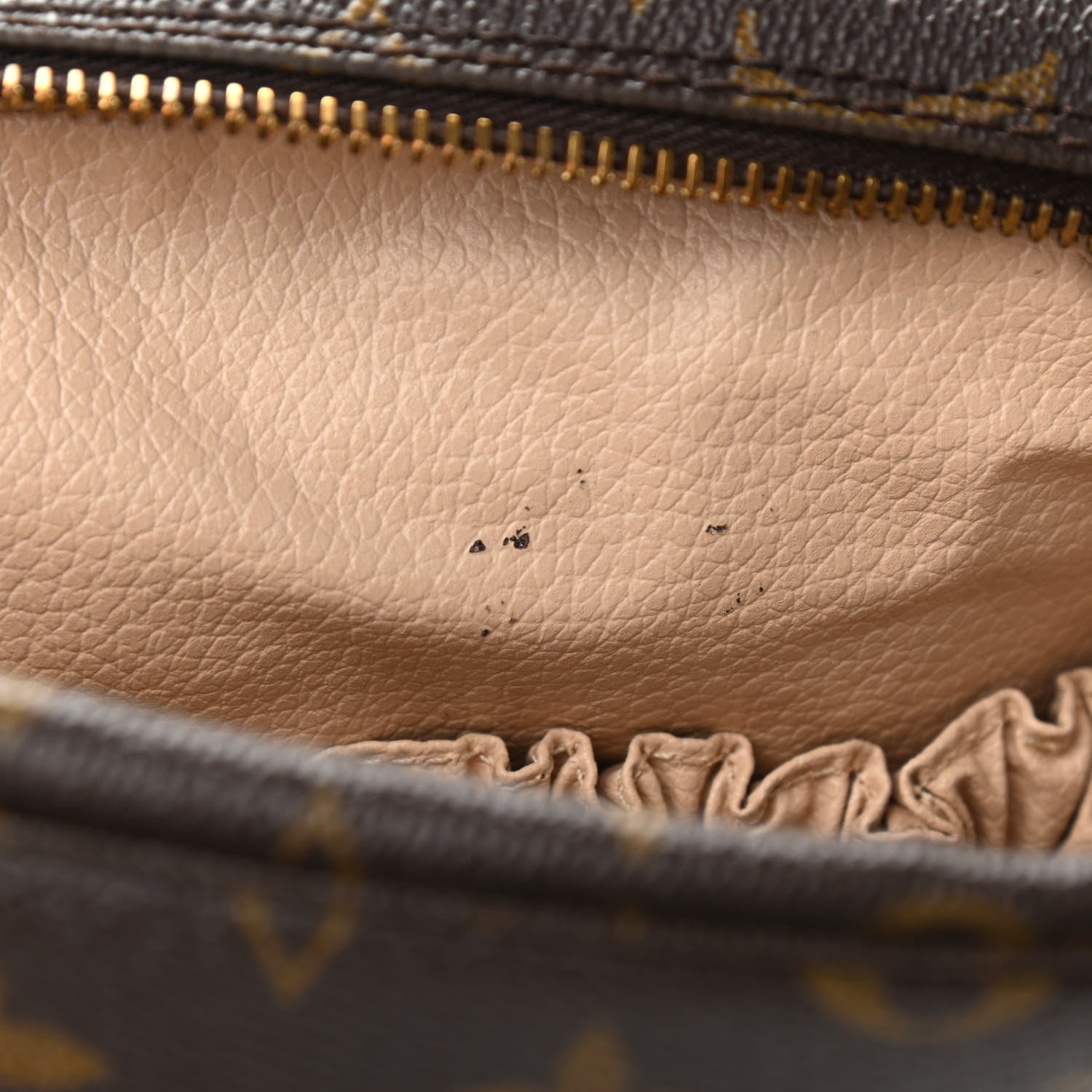Louis Vuitton Monogram Trousse Toilette 23 7 of 9