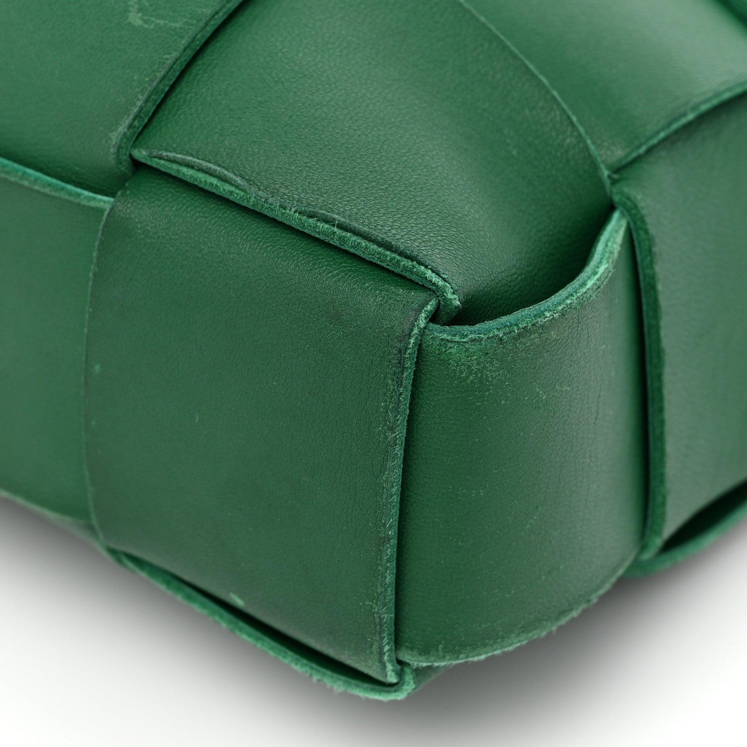 Bottega Veneta Lambskin Maxi Intrecciato Cassette Messenger Racing Green 16 of 28