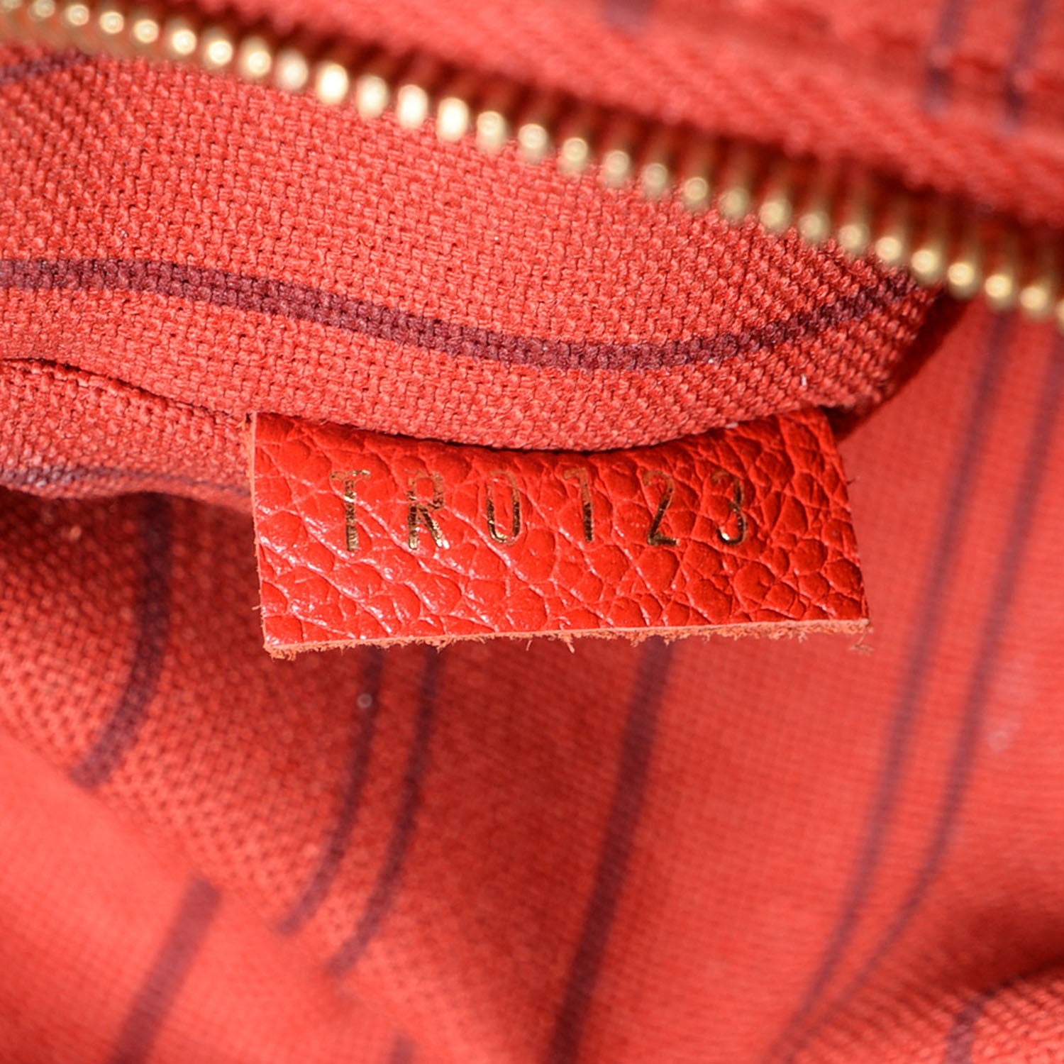 Louis Vuitton Empreinte Lumineuse PM Orient 7 of 7