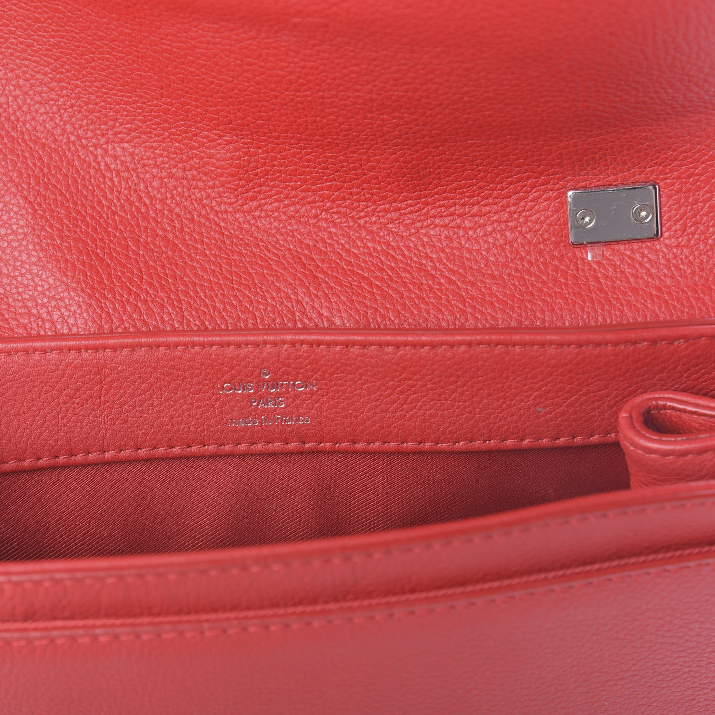 Calfskin Lockme II Chain Bag BB Rubis