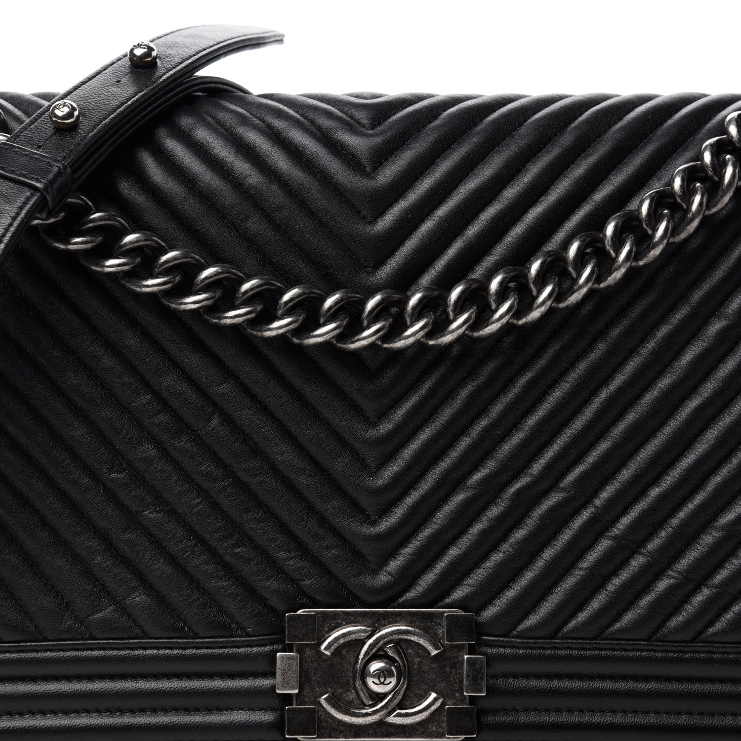Chanel Calfskin Chevron Quilted New Medium Boy Flap Black 10 of 10