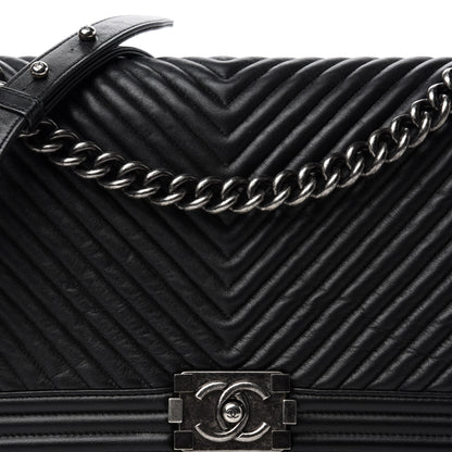 Chanel Calfskin Chevron Quilted New Medium Boy Flap Black 10 of 10