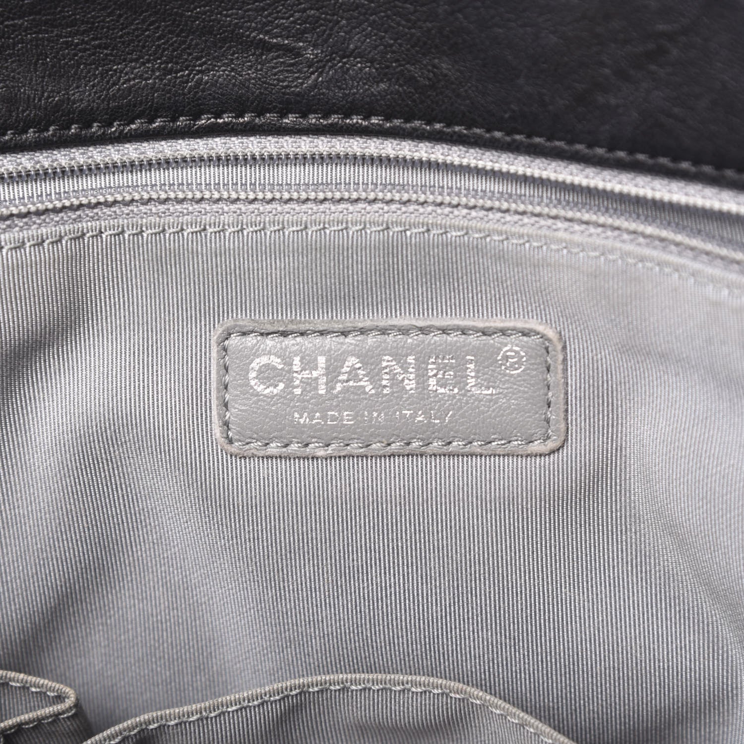 Chanel Washed Lambskin Quilted Maxi Chain Around Flap Black 5 of 11