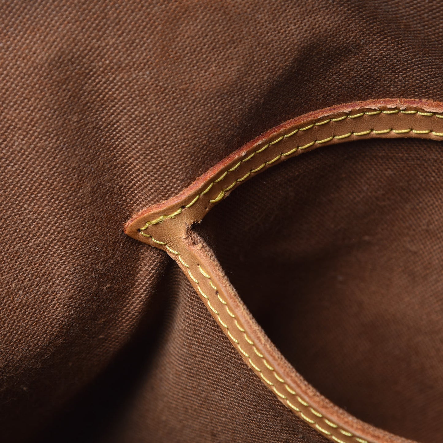 Monogram Alma PM