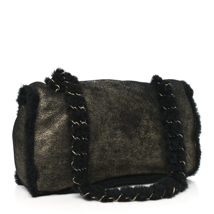 Chanel Metallic Lambskin Shearling Flap Gold Black 3 of 11