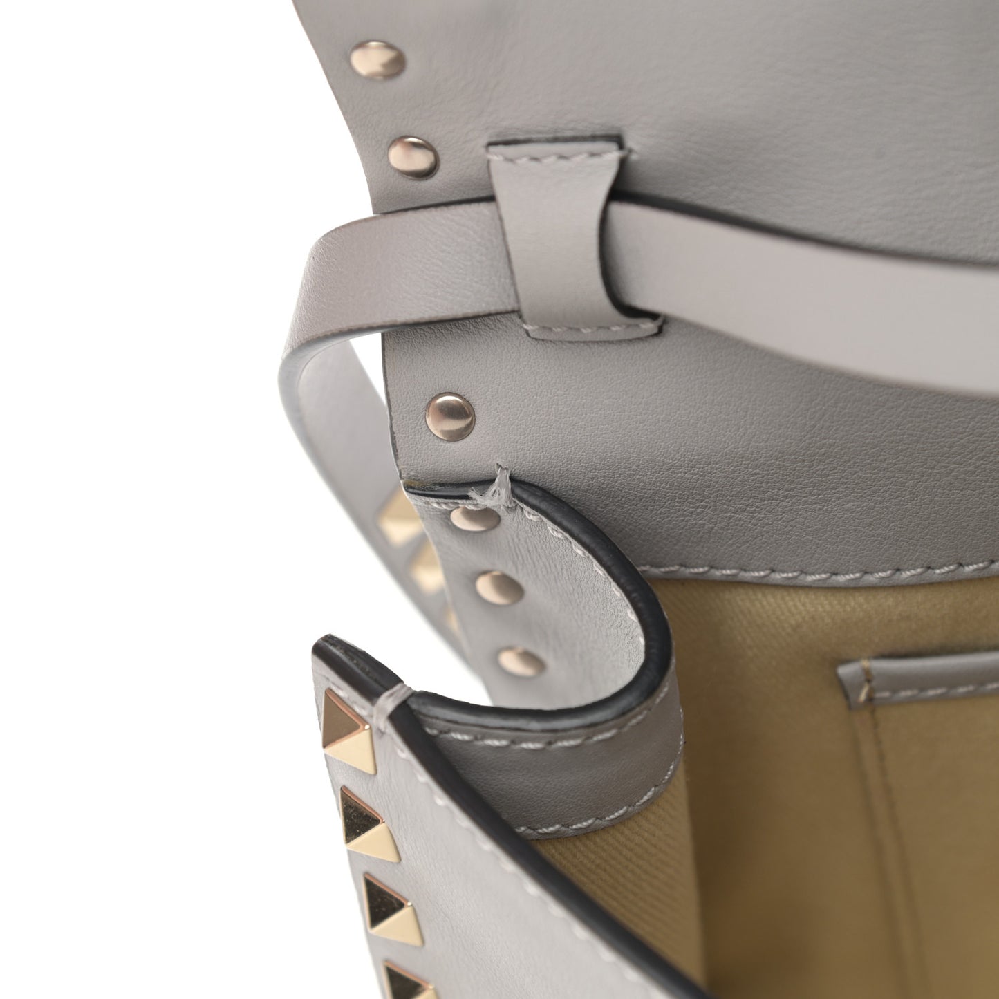 Vitello Medium Rockstud Flip Lock Crossbody Bag Grey