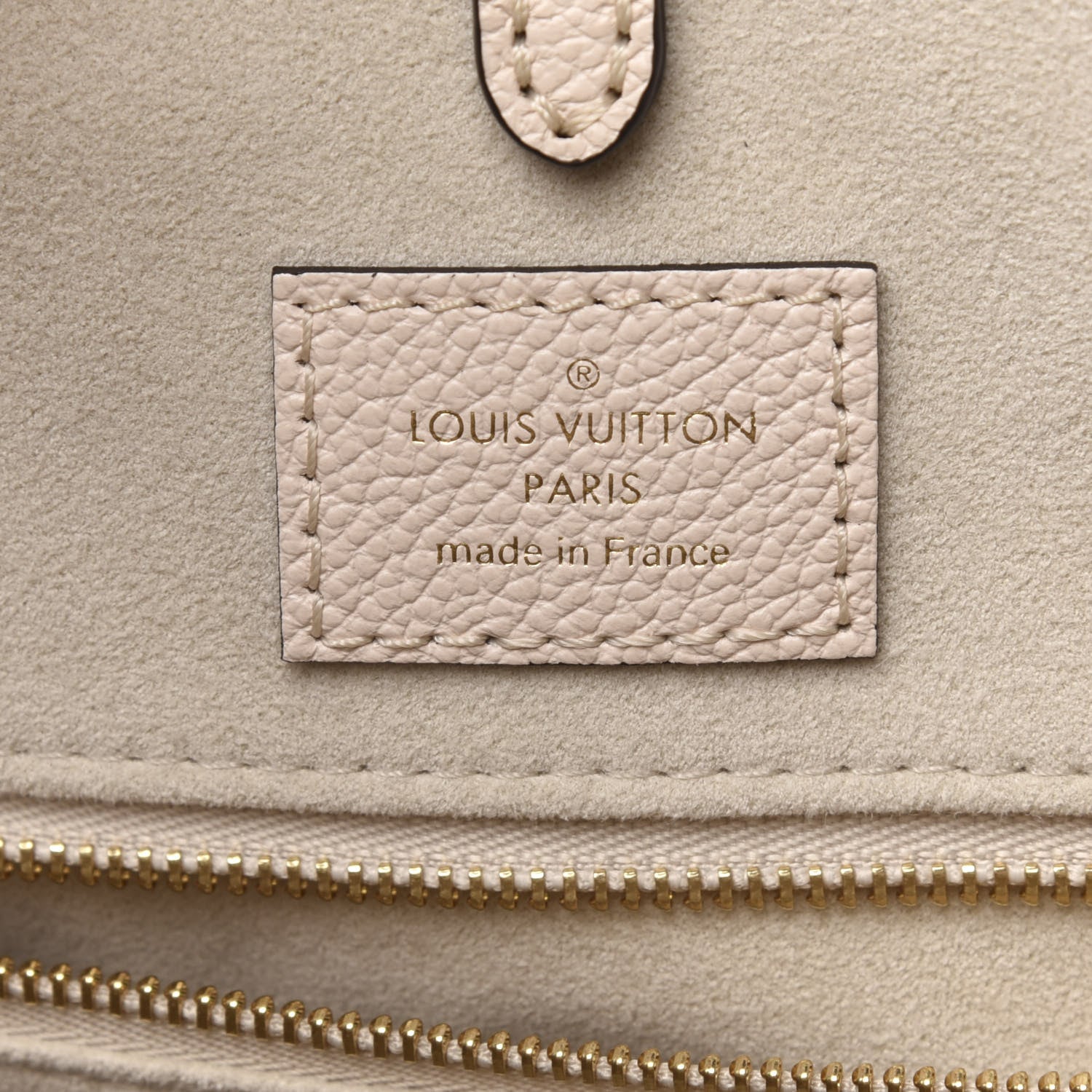Louis Vuitton Empreinte Monogram Giant By The Pool Onthego MM Cream Saffron 8 of 10