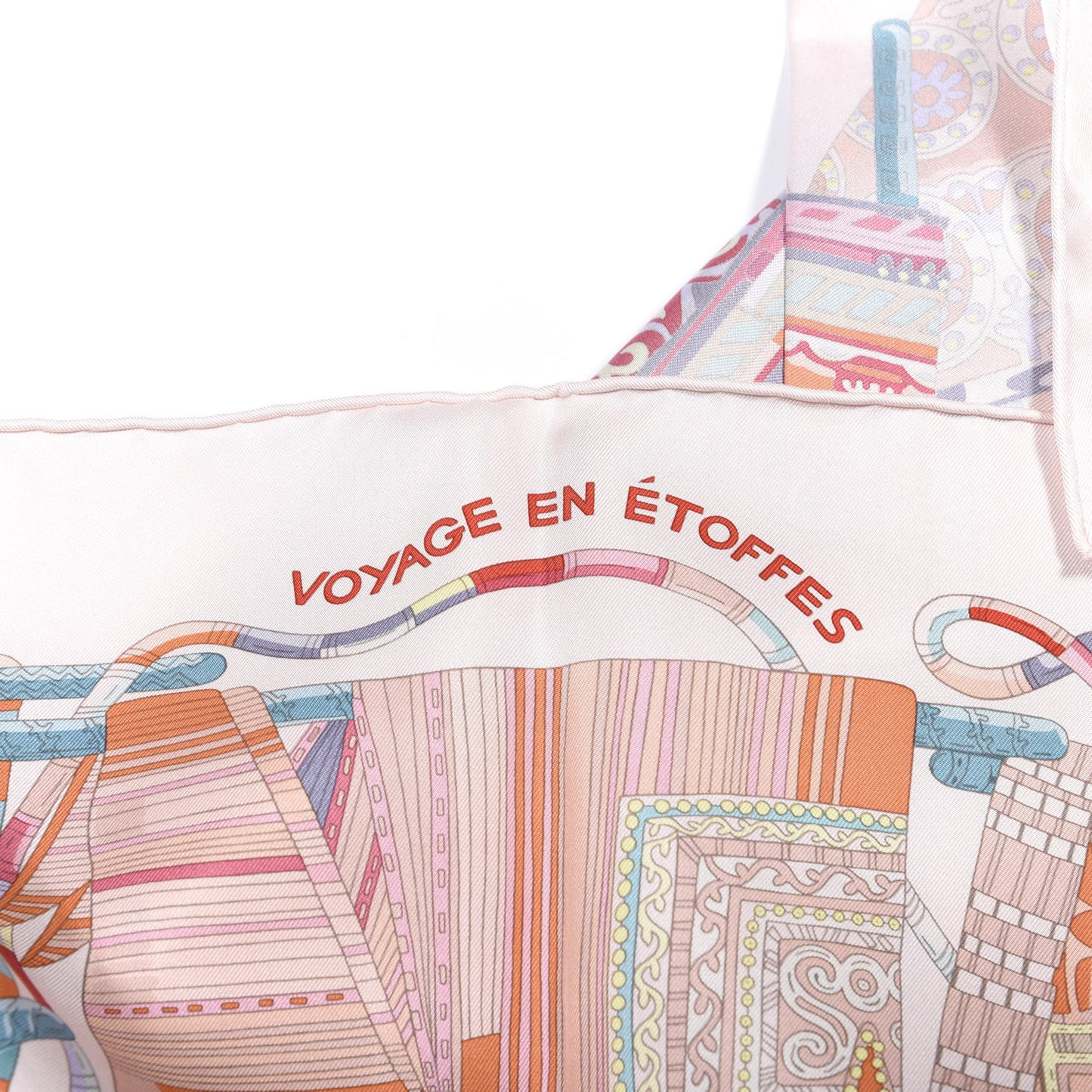 Silk Voyage En Etoffes Scarf 90 Rose Pale Saumon Jaune Pale