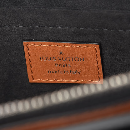 Louis Vuitton Vernis Sac Tricot Black 6 of 9