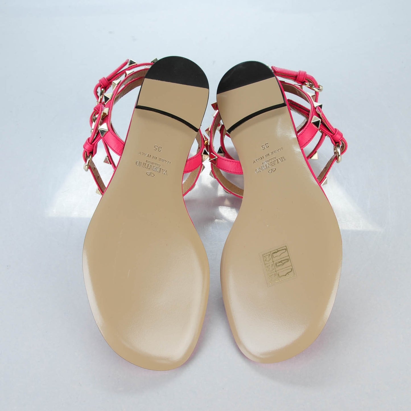 Calfskin Rockstud Ankle Wrap Flat Thong Sandals 35 Fuchsia
