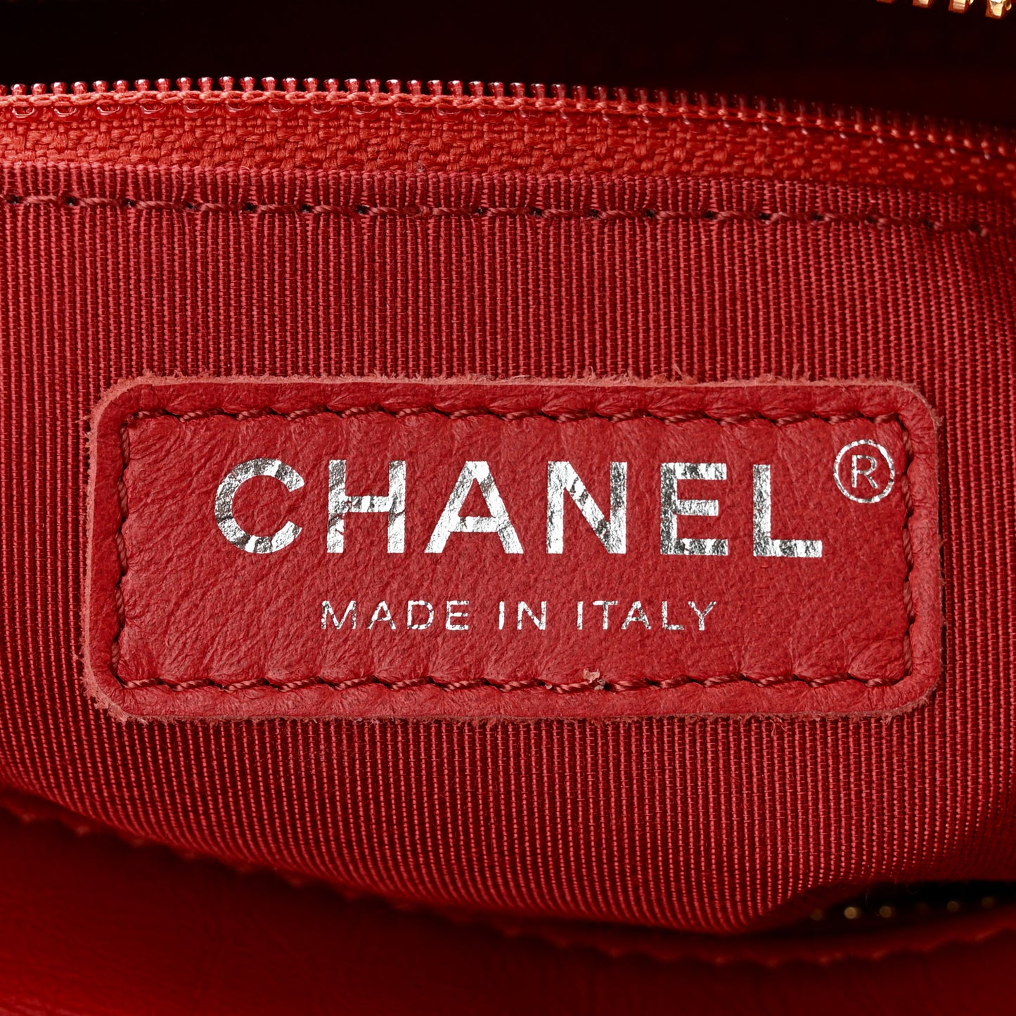 Aged Calfskin Chevron Quilted Small Gabrielle Hobo Red
