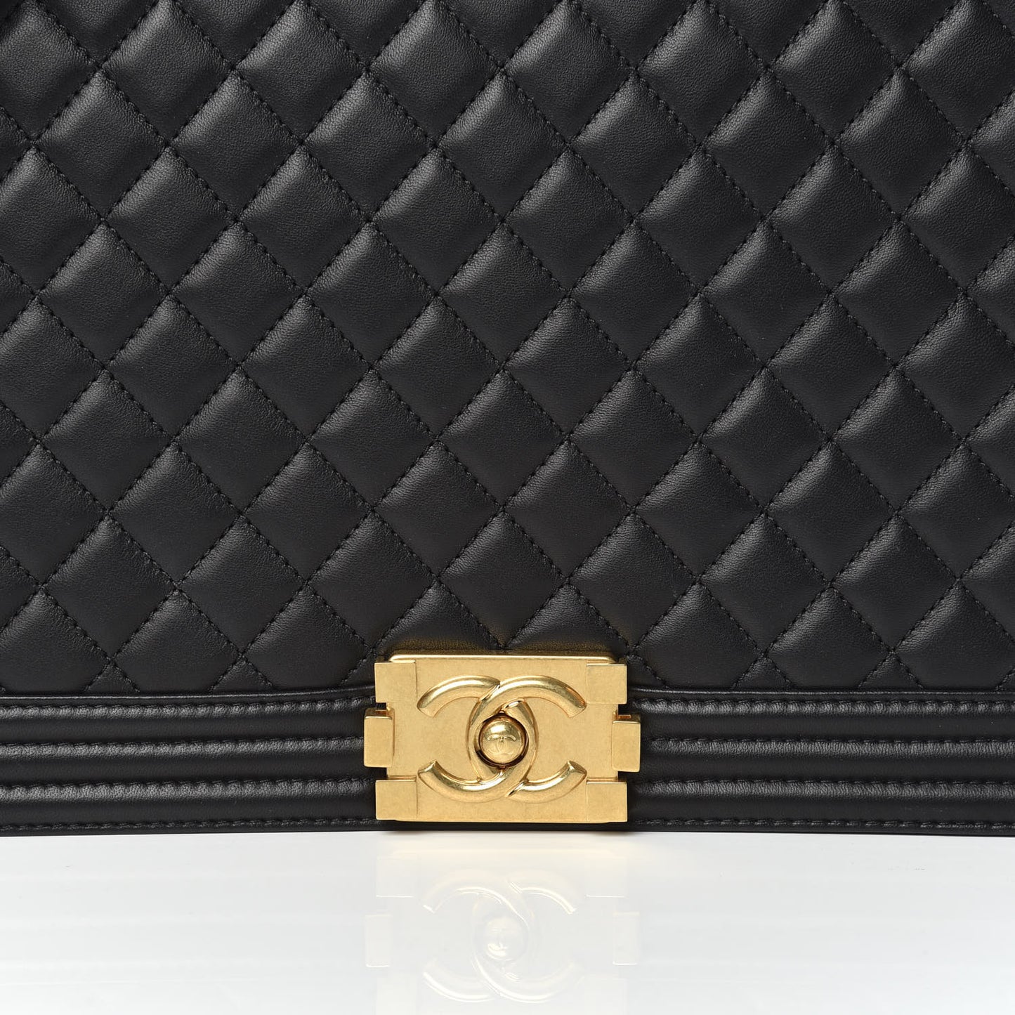 Lambskin Quilted Large Boy Flap Black