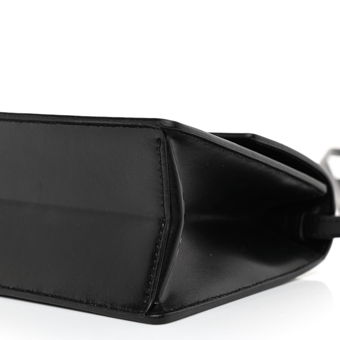 Calfskin Cash Jitney 1.4 Shoulder Bag Black